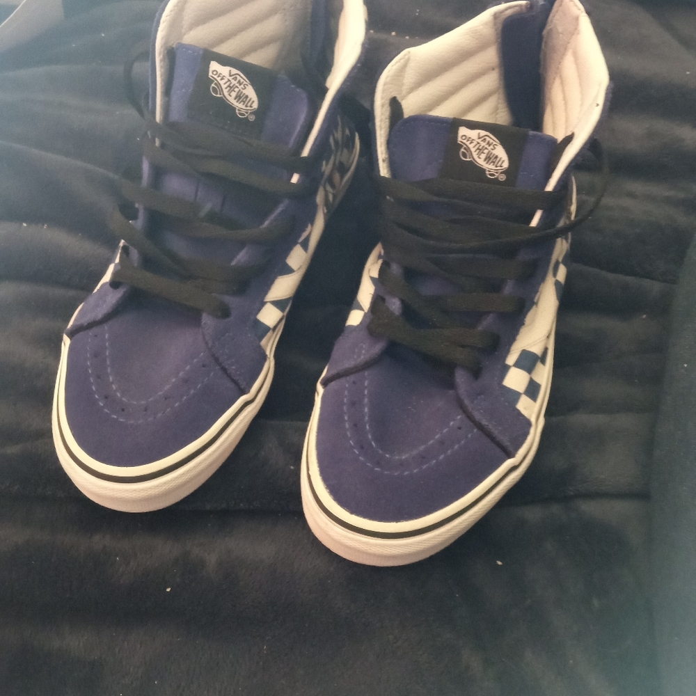 Vans - Picture 4 of 6